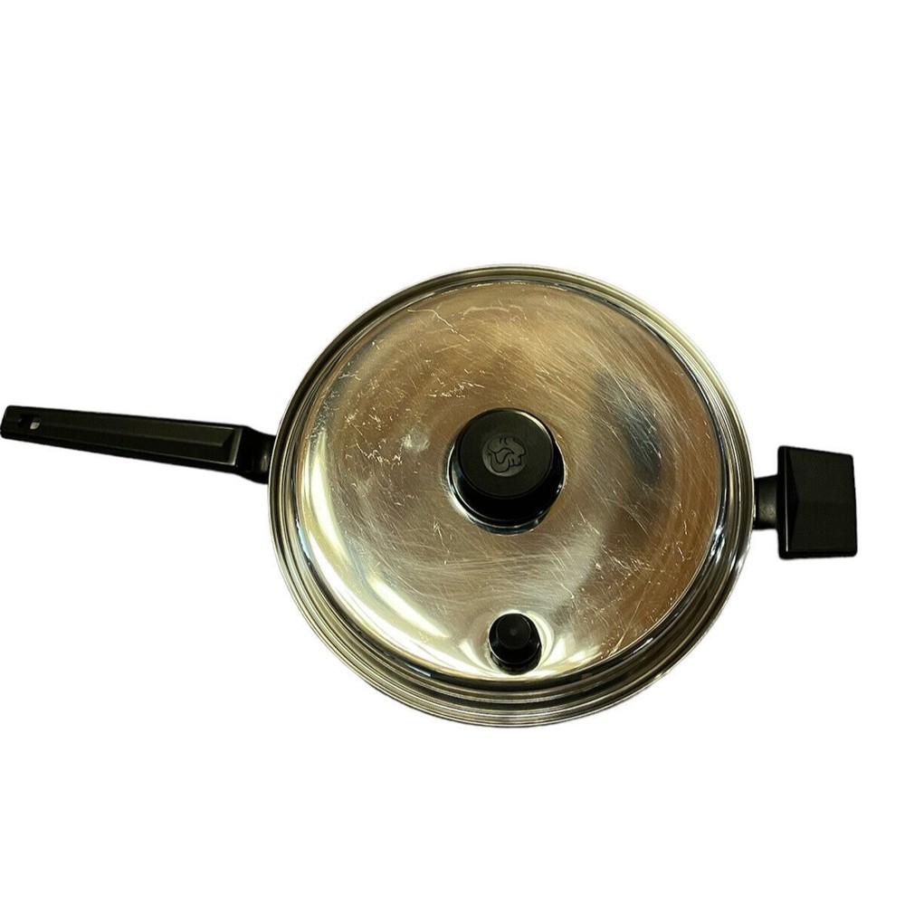 ROYAL PRESTIGE 7PLY STAINLESS STEEL TITANIUM-SILVER ALLOY-COPPER 10 INCH SKILLET